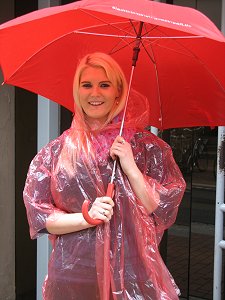 Bibliotheks-Regenschirm und Poncho